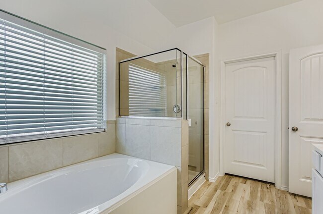 Building Photo - 3523 Britton Burrow Way