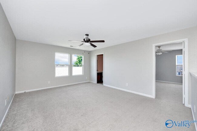 Building Photo - 3571 Avalon Lake Dr SW