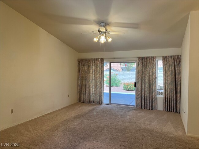 Building Photo - 2516 Sunup Dr