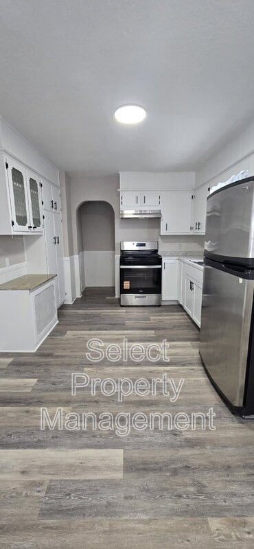 Building Photo - 724 Kinnaird Ave