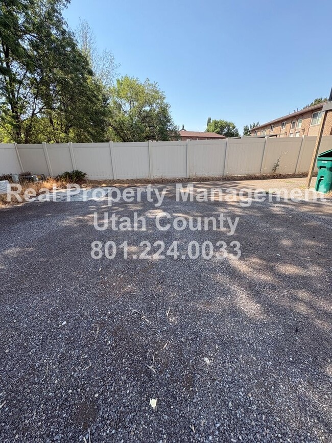 Building Photo - 1474 N 375 W