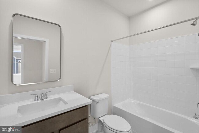 Building Photo - 114 Galaxy Pl