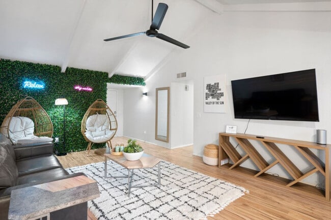 Building Photo - Downtown Gilbert Boho-Oasis|Pool|Gazebo|Ga...