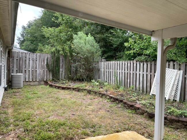 Building Photo - 1315 Triple Tree Ln SW