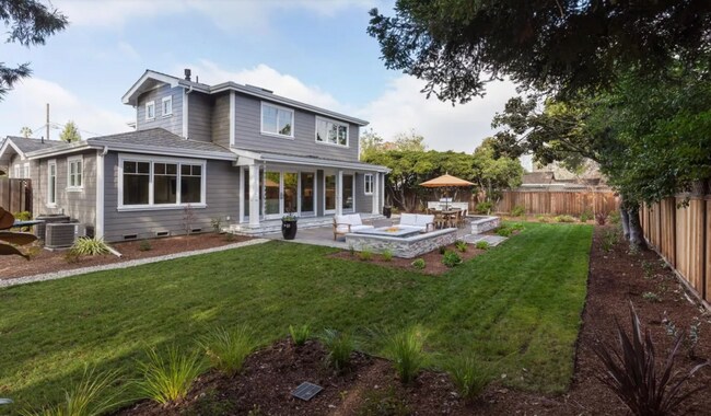 Building Photo - Stunning Designer Home in South Los Altos on a Premier Cul-de-sac.