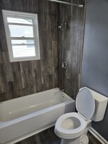 Building Photo - 1165 Ruddell Rd