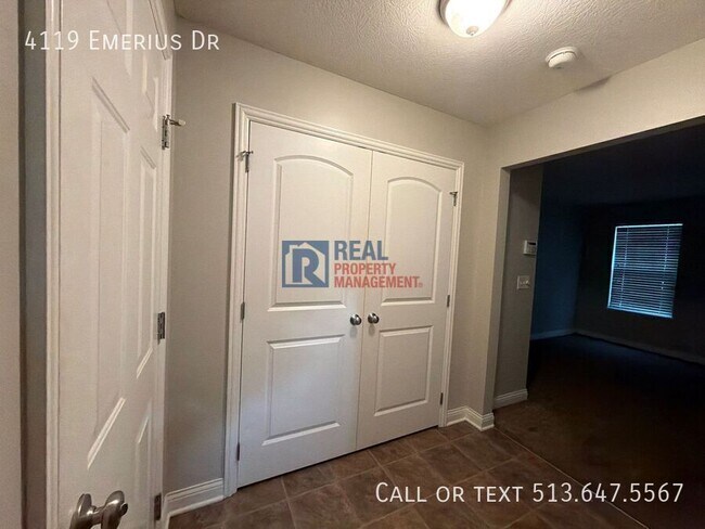 Building Photo - 4119 Emerius Dr