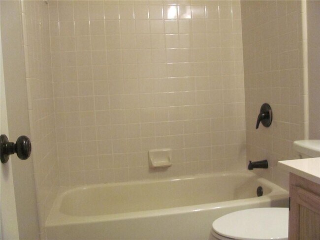 Building Photo - 3383 Conley Downs Dr