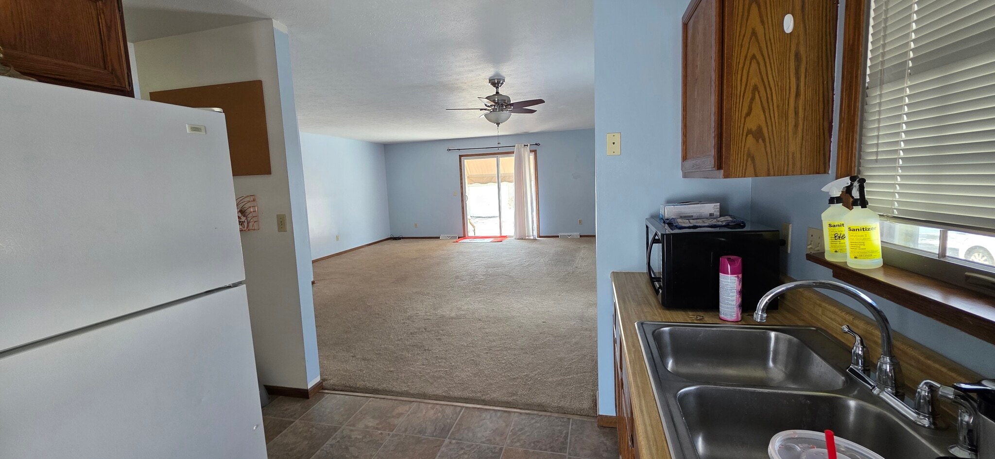 Building Photo - 5635 London Dr