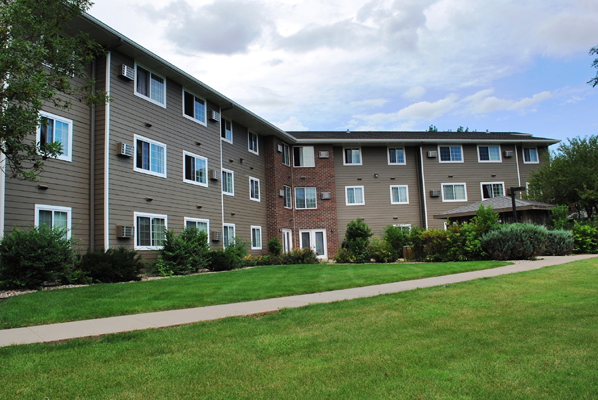 Building Photo - Beadle Plaza Apartments