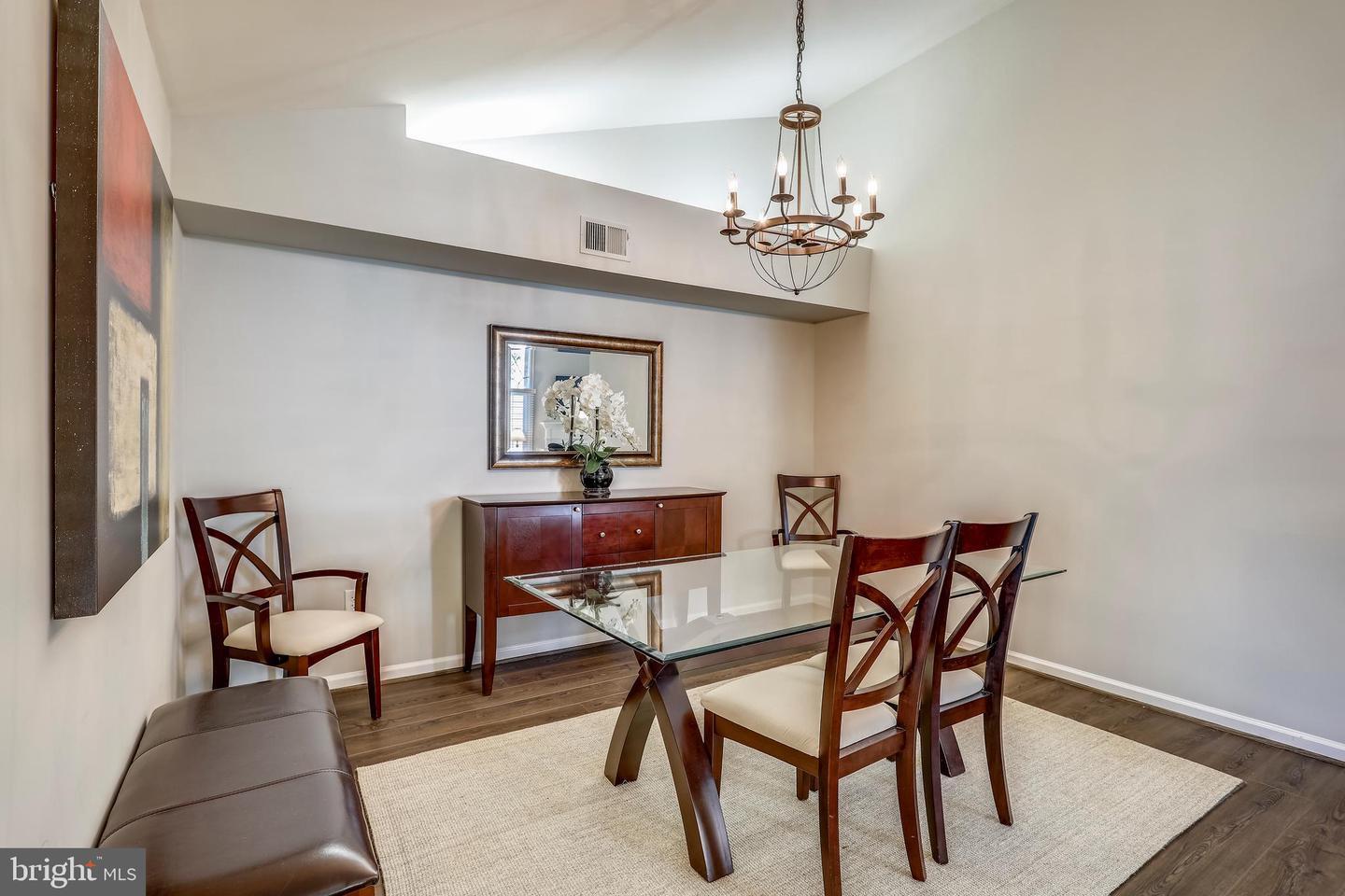 Building Photo - 5717 Balsam Grove Ct