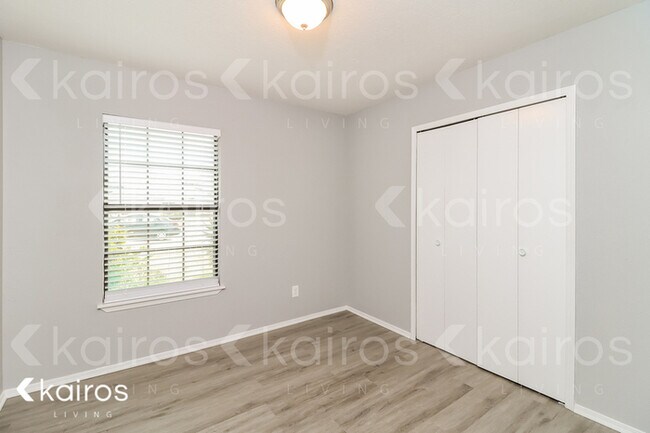 Building Photo - 2805 Forest Creek Dr.