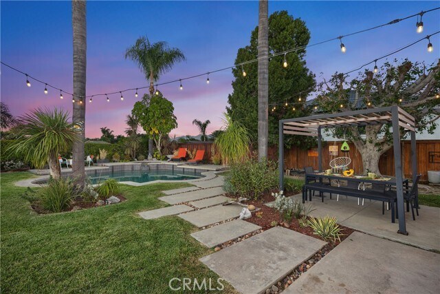 Building Photo - 25671 Cresta Loma