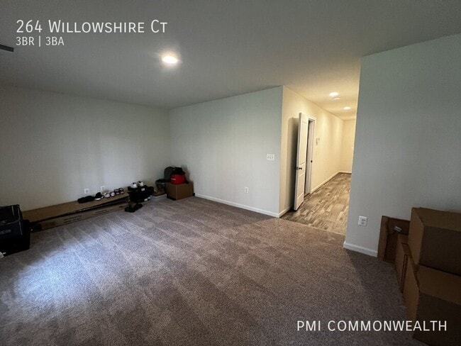 Building Photo - 264 Willowshire Ct