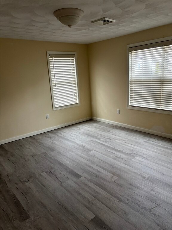 Building Photo - 13 Navajo Rd