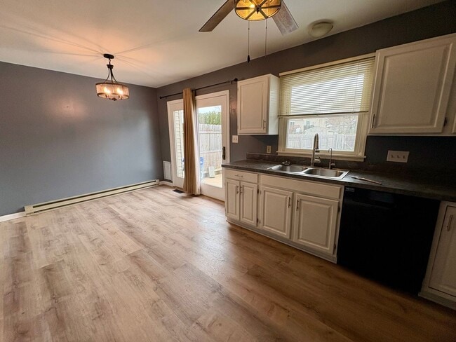 Building Photo - 3 Bedroom 1.5 Bathroom in Elizabethtown!