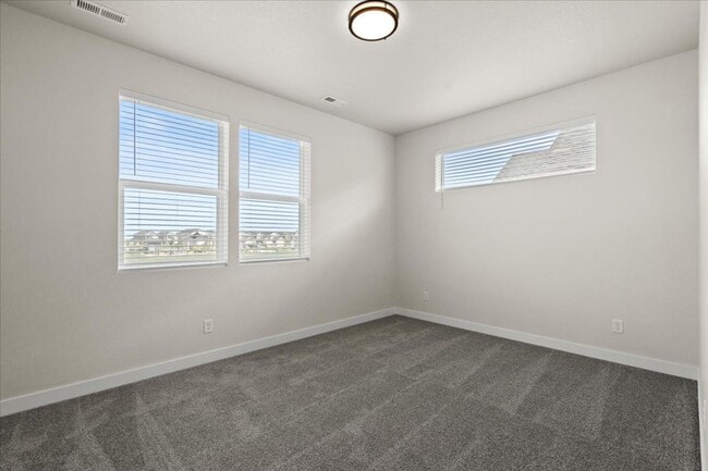 Building Photo - Spacious 4-Bedroom Home with Modern Comforts