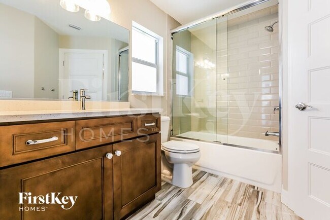 Building Photo - 4324 Moffett Rd