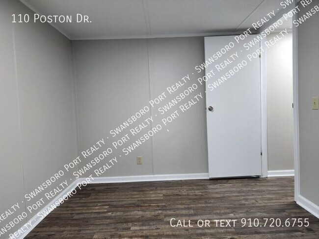 Building Photo - 110 Poston Dr