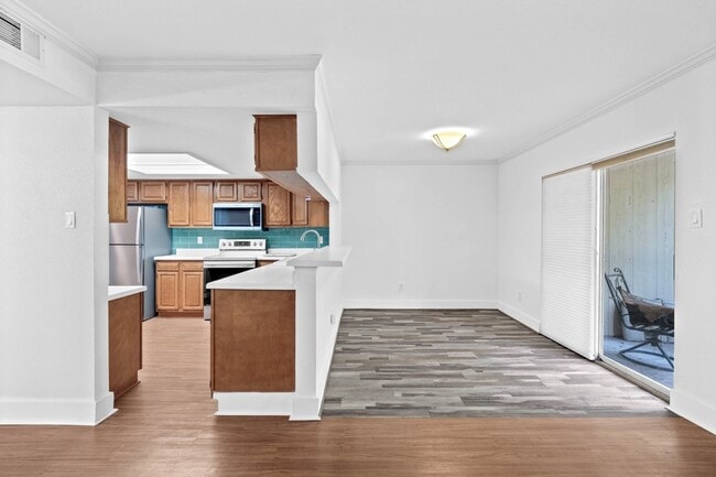 Building Photo - 5005 Georgi Ln
