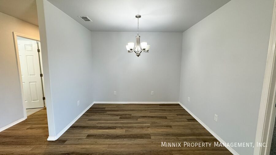 Building Photo - 8415 10th Pl