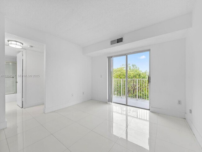 Building Photo - 8260 SW 210th St