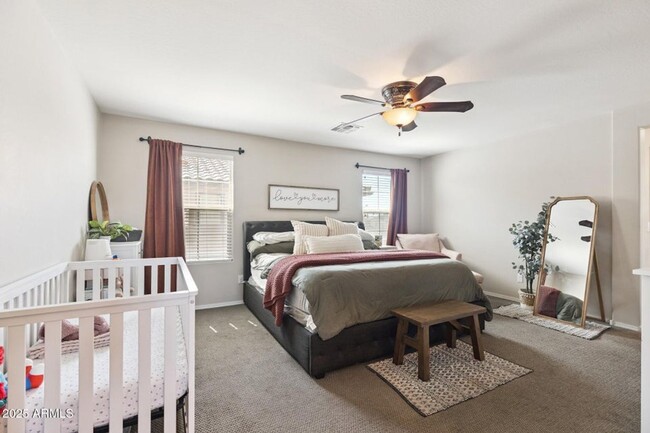 Building Photo - 3 Bedroom 2.5 Bathroom Paseo Place Home