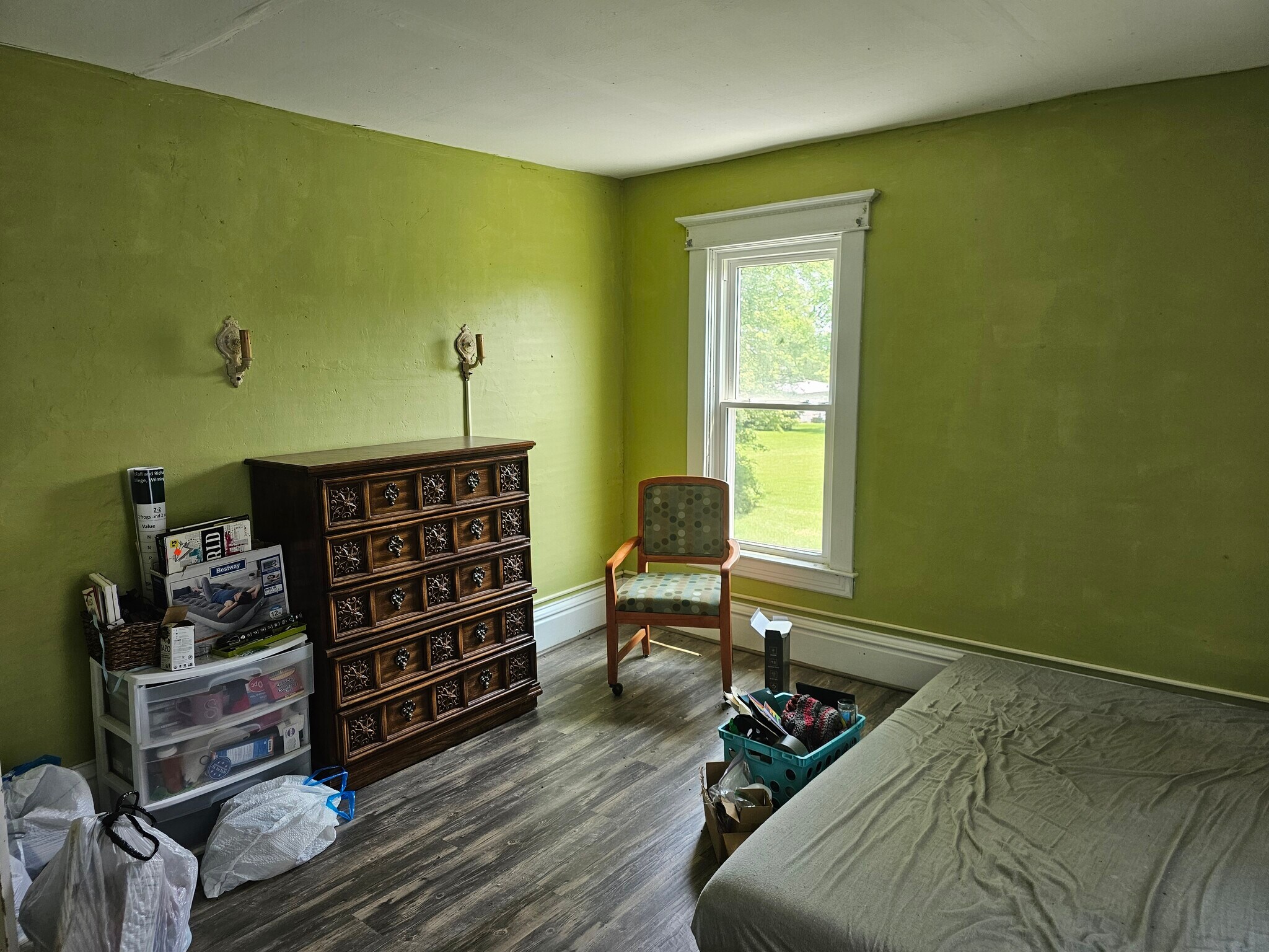 Master Bedroom - 3092 Brimstone Rd