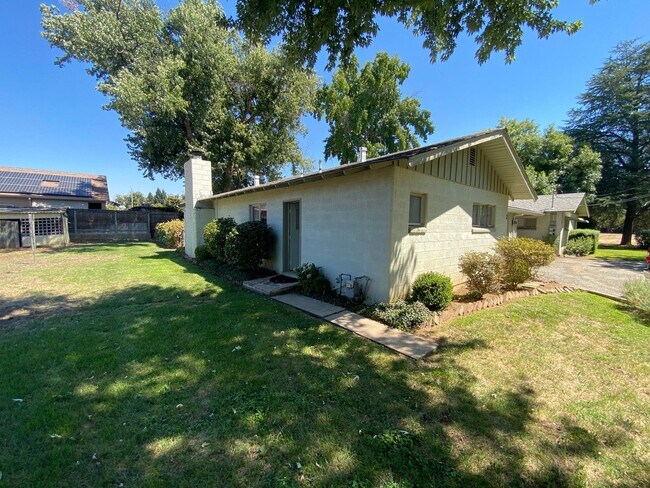 Primary Photo - 2856 Calecita Way