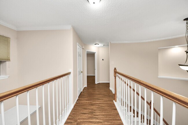 Building Photo - 4126 Midstream Dr