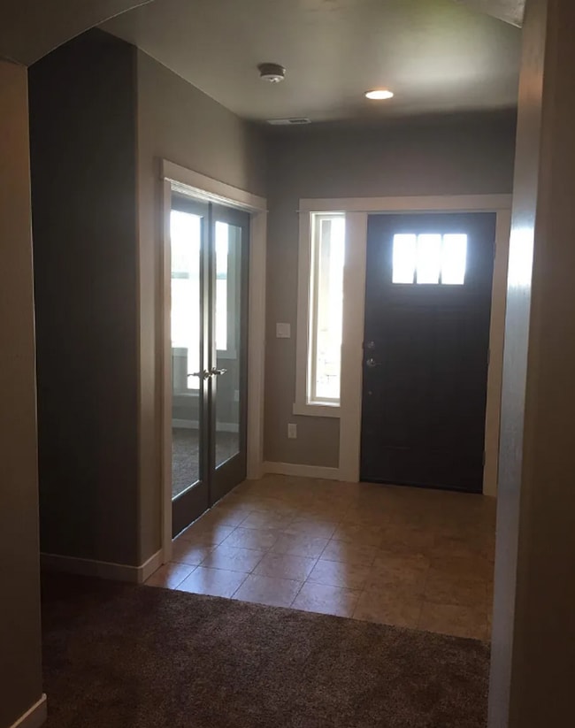 Building Photo - Beautiful Spacious Home in Meridian!