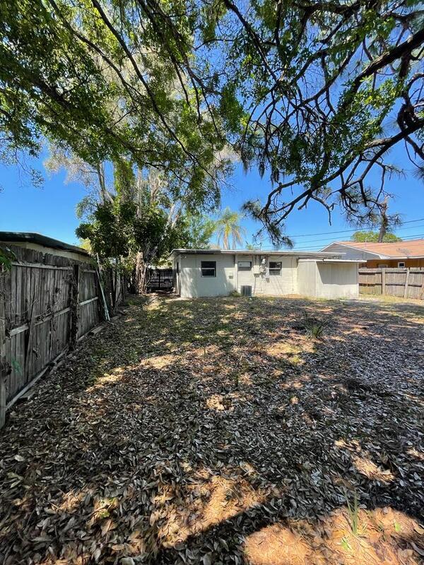 Building Photo - 4518 9th Ave S