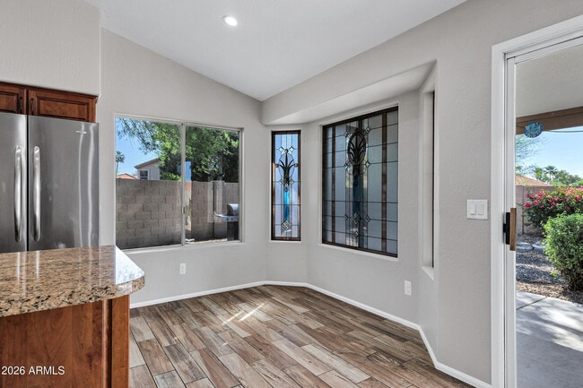 Building Photo - 4315 E Rocky Slope Dr