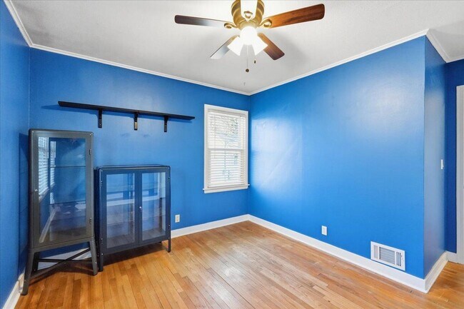 Building Photo - 313 S Midvale Blvd