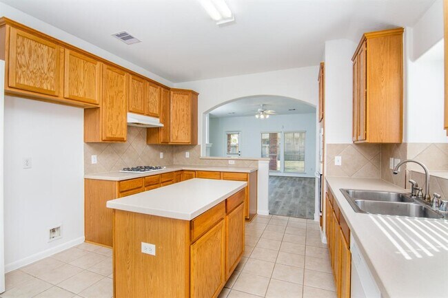 Building Photo - 51 N Regan Mead Cir
