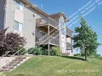 Building Photo - 136 Jacolyn Dr SW
