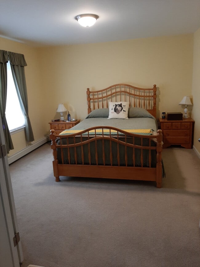 Building Photo - 145 Eden Way