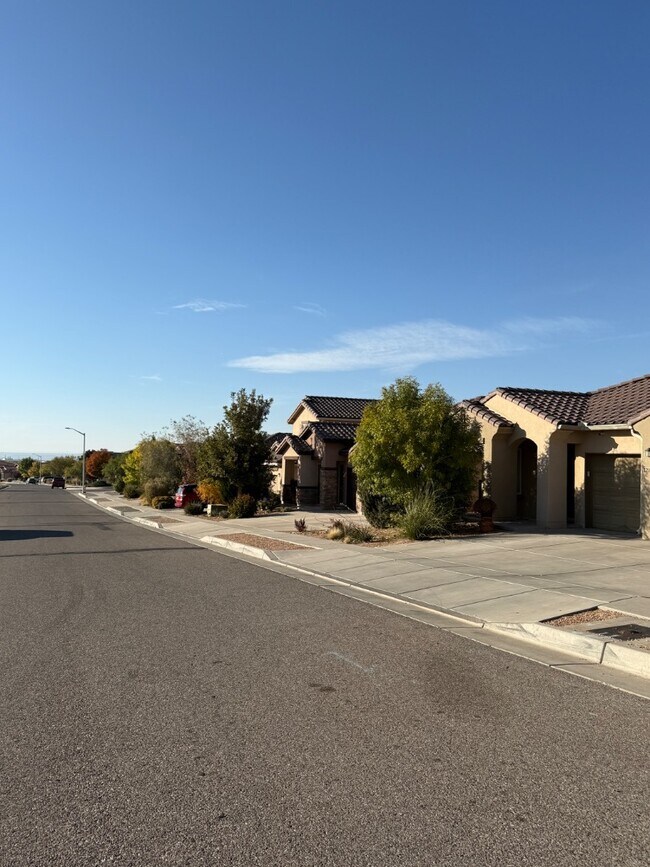 Building Photo - 12023 Pocono Rd SE