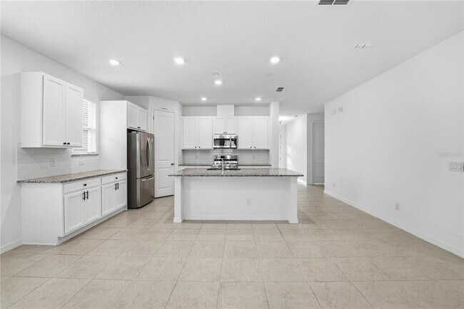 Building Photo - 6550 Barnstorm Wy