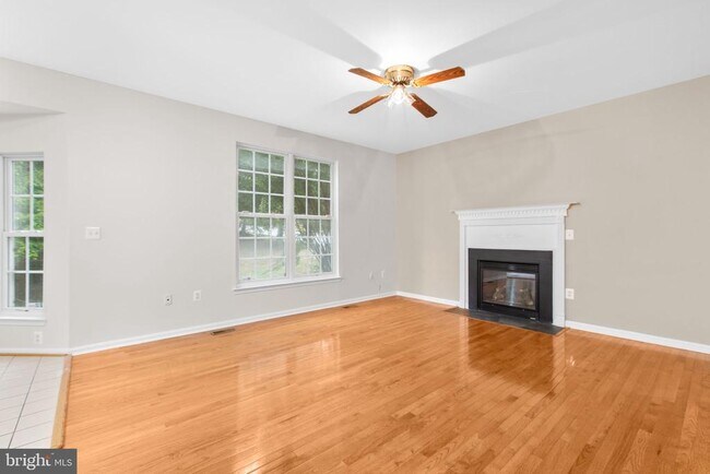 Building Photo - 17575 Deweys Run Ln