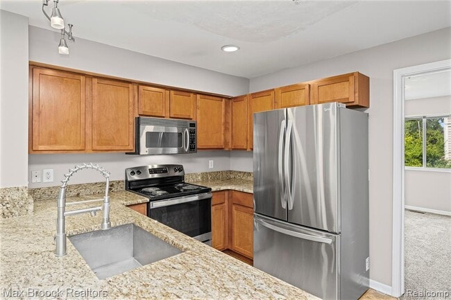 Building Photo - 1071 Beaver Run