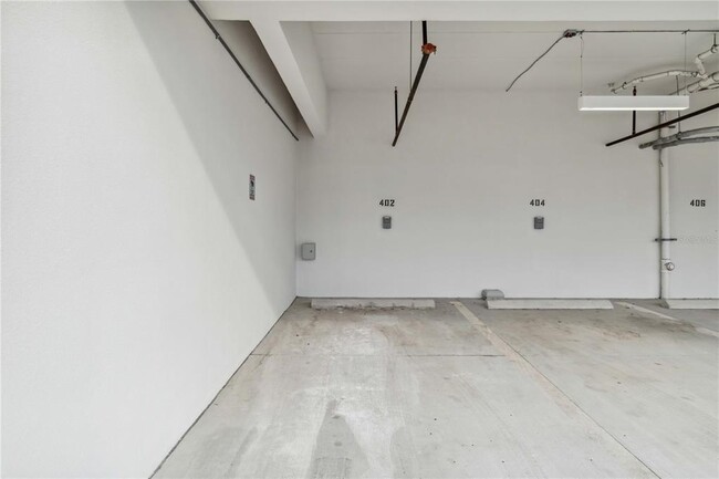 Building Photo - 1558 4th St