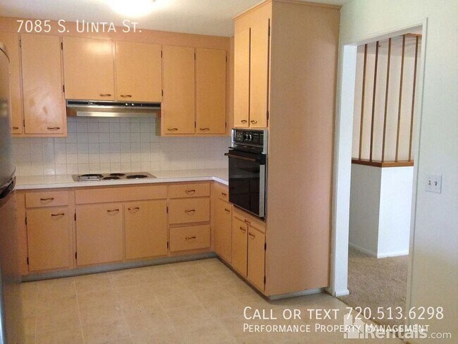 Building Photo - 7085 S Uinta St