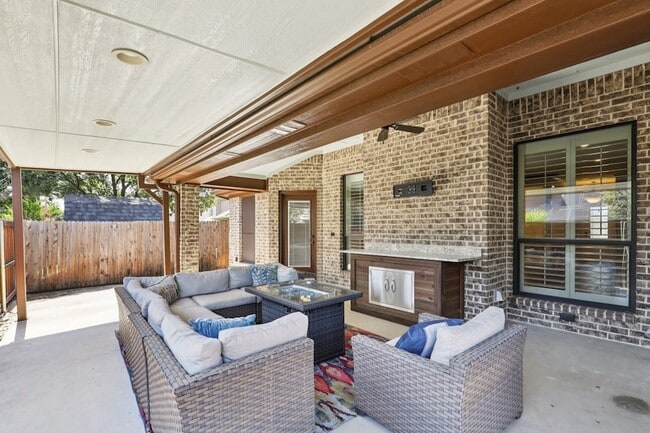 Building Photo - 7509 Bunker Ct