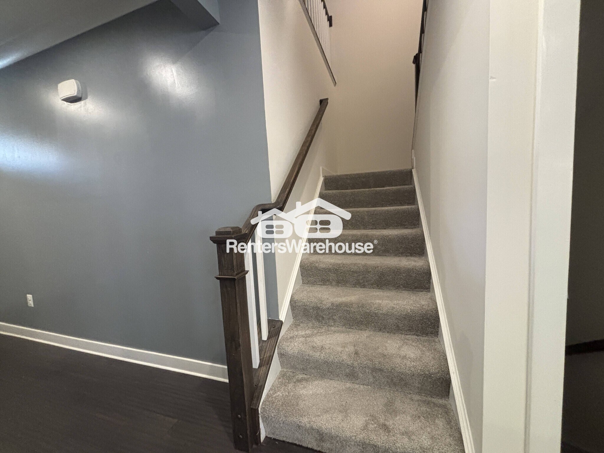 Building Photo - 2471 Vineyard Spgs Wy