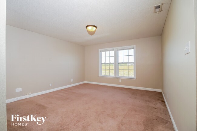 Building Photo - 11420 Cuyahoga Dr