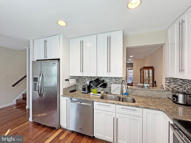 Building Photo - 7760 Marshall Heights Ct