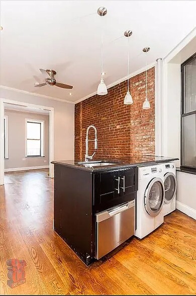 Building Photo - 40 Avenue B