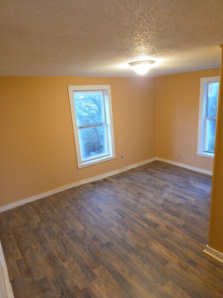 Building Photo - 1410 9th St