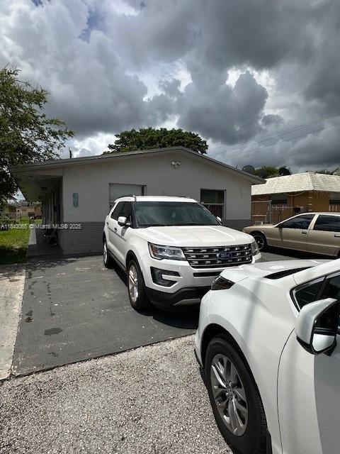 Building Photo - 851 SW 9th St